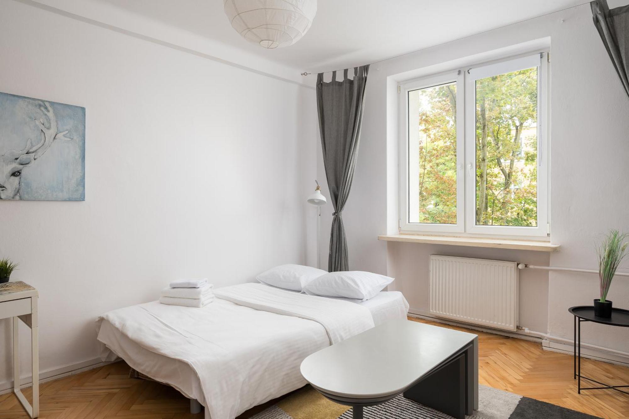 Apartment Wilcza Urban Oasis