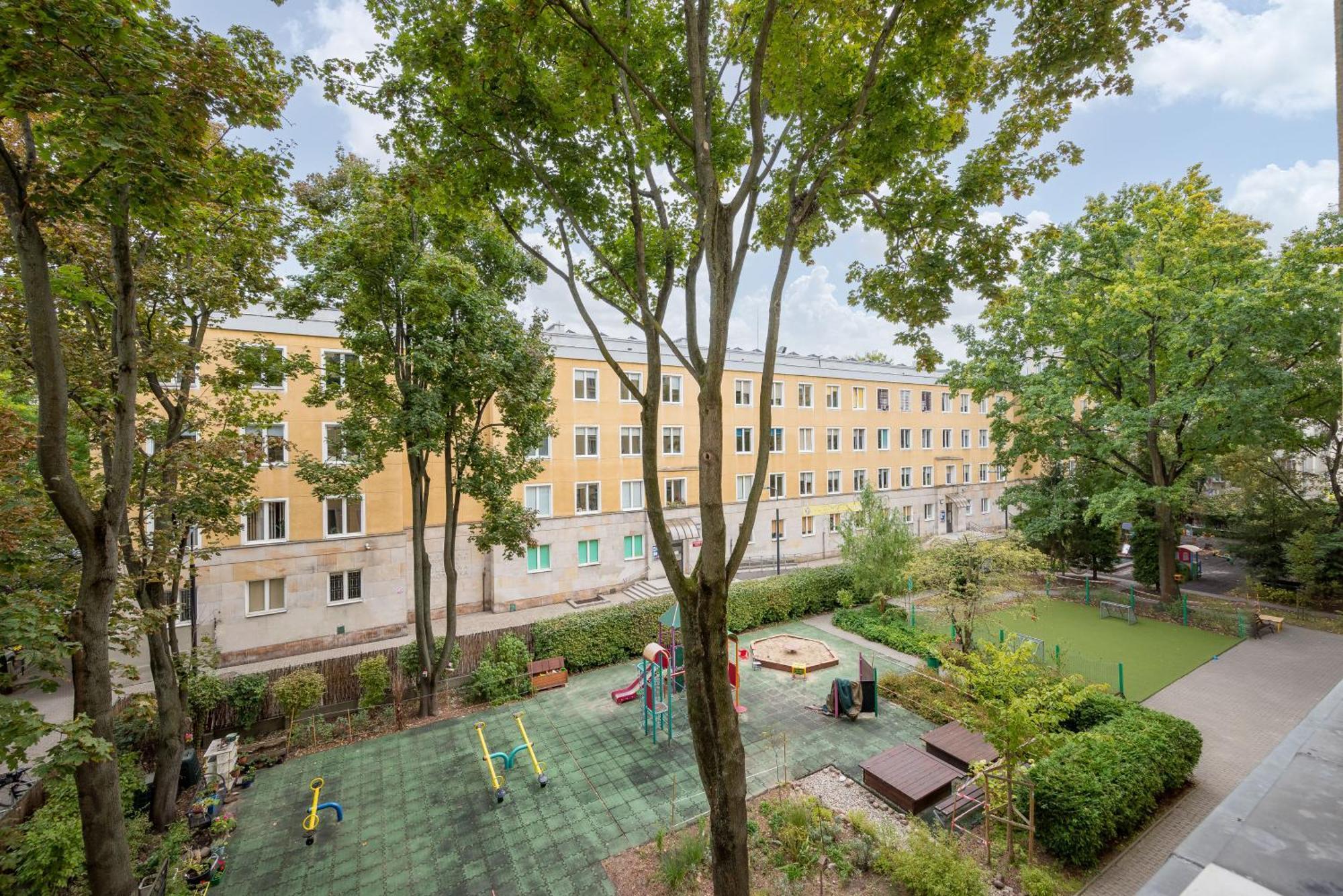 Apartment Wilcza Urban Oasis