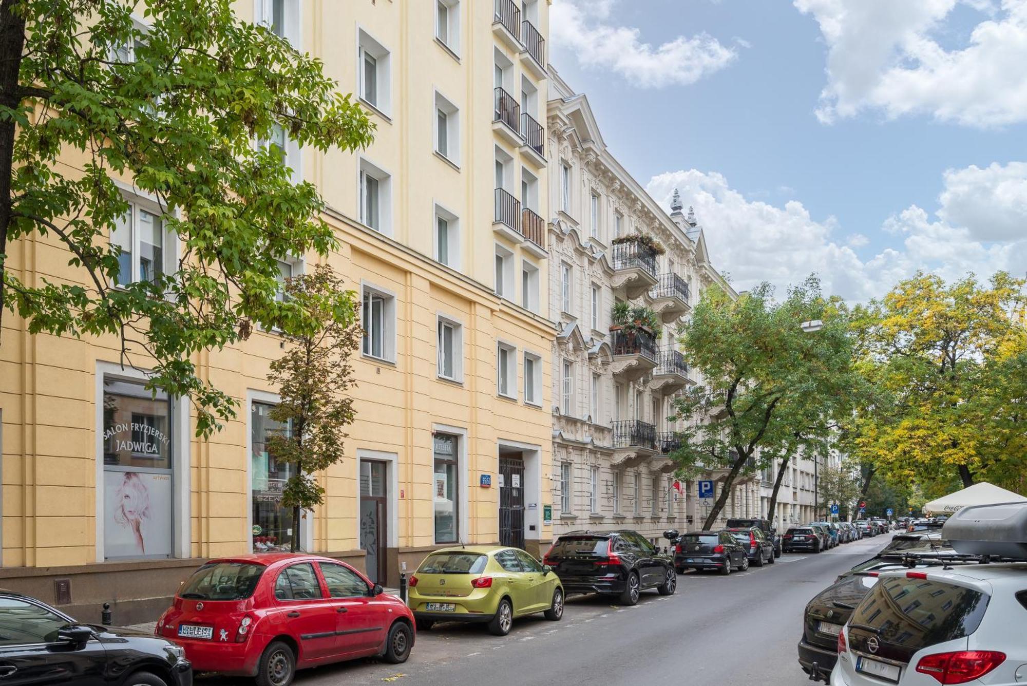 Butas Wilcza Urban Oasis Warsaw